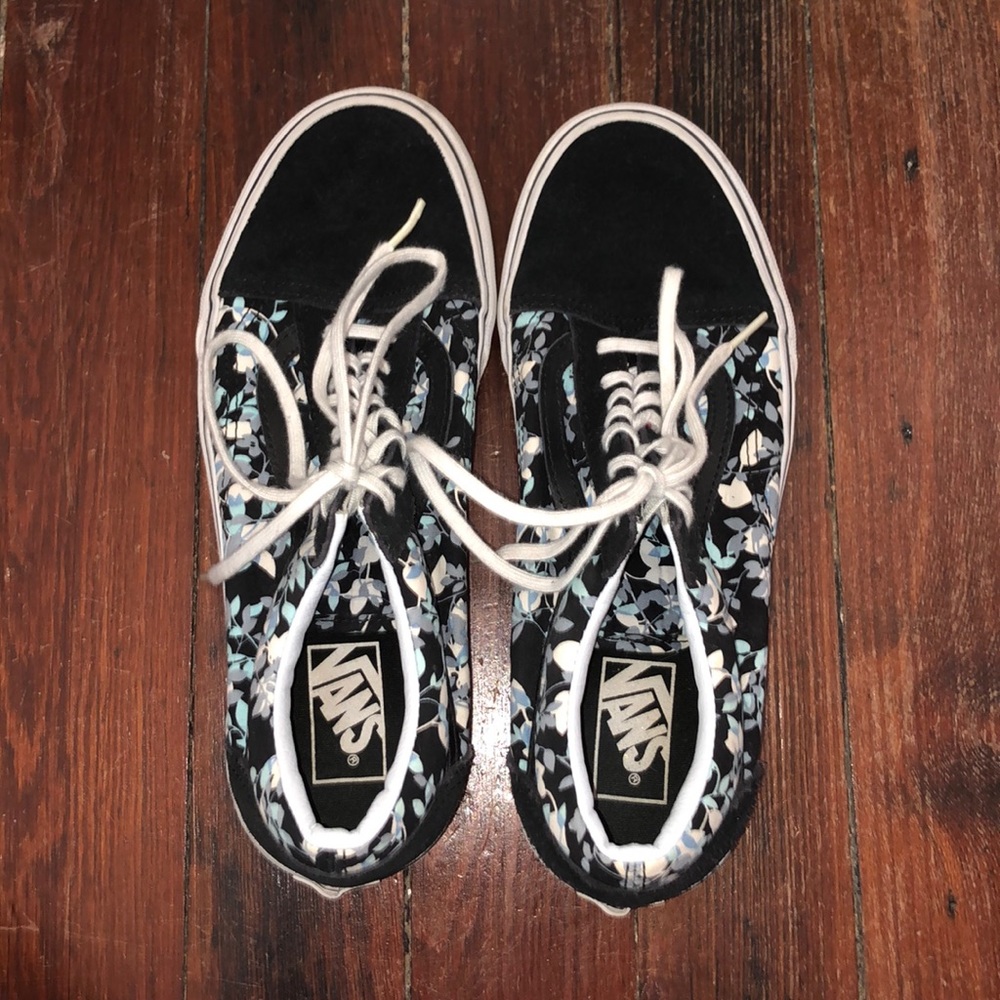 Vans Womens Size 9.5